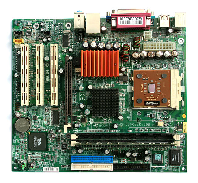 640px-MicroATX Motherboard with AMD Athlon Processor 2 Digon3.jpg